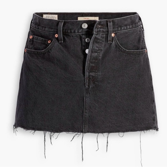 Levi’s Black Denim Distressed Mini Skirt Size 28 - Picture 4 of 4